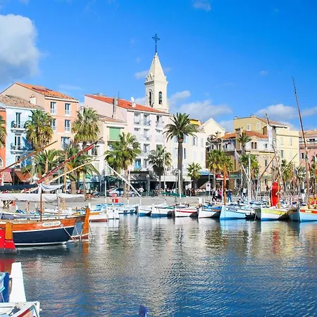With Garden 200 M From The Apartment Sanary-sur-Mer